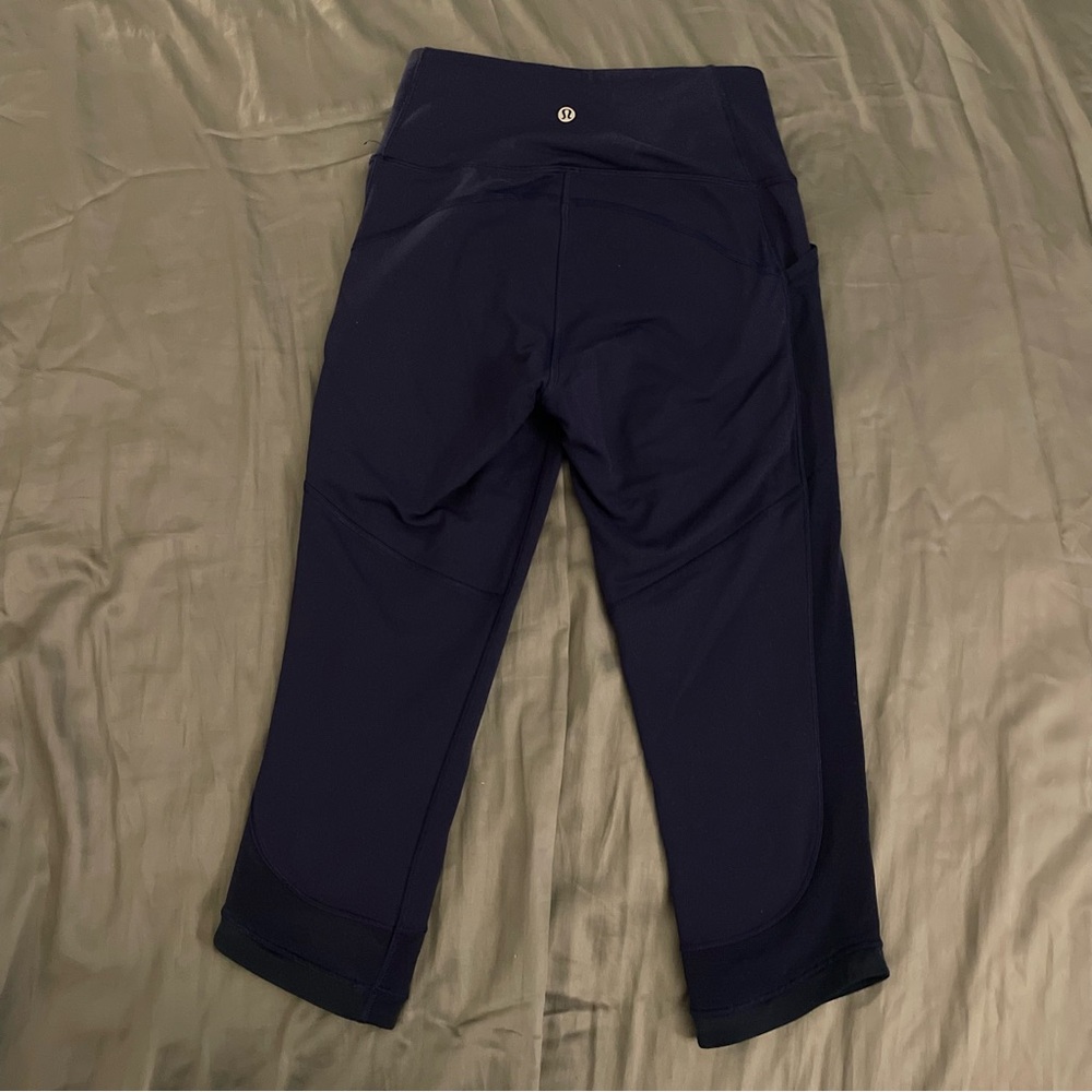 LULULEMON cropped mesh leggings